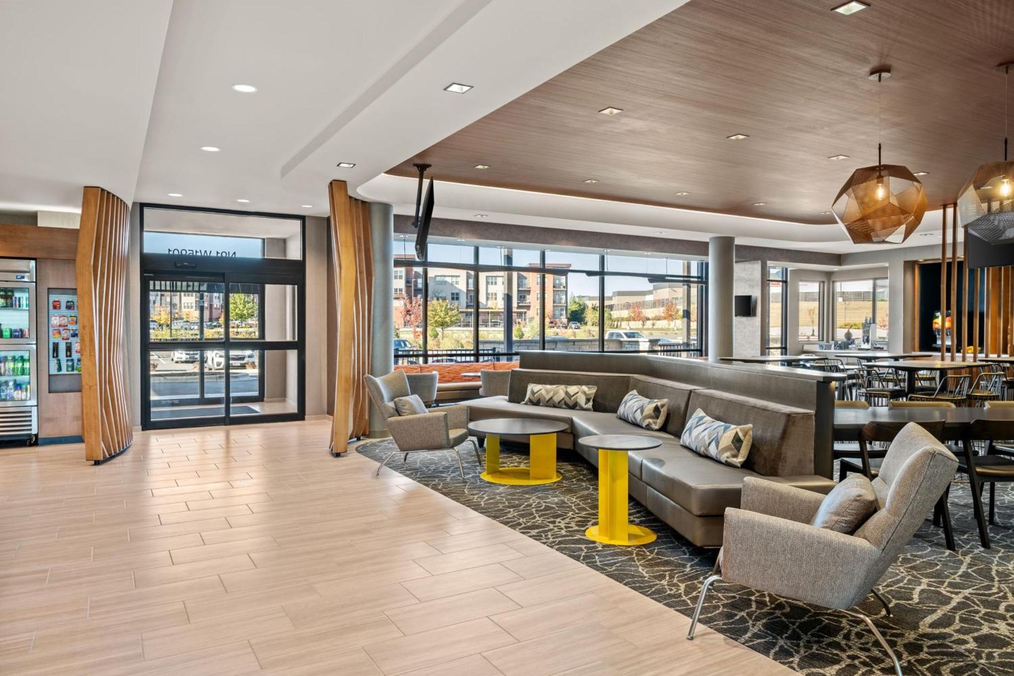 Springhill Suites By Marriott Menomonee Falls Esterno foto